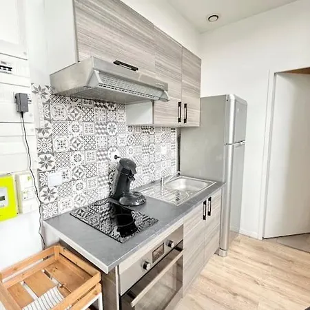 Rome - Studio Meuble A